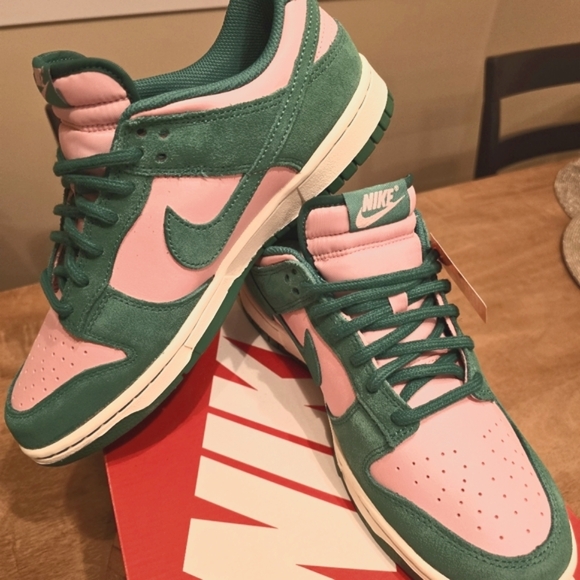 NIKE DUNK LOW RETRO SE - Picture 5 of 7